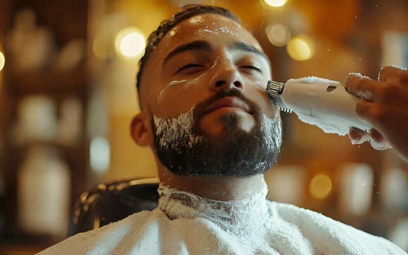 Precise Neckline and Clean Cheek Lines - The Barber Village